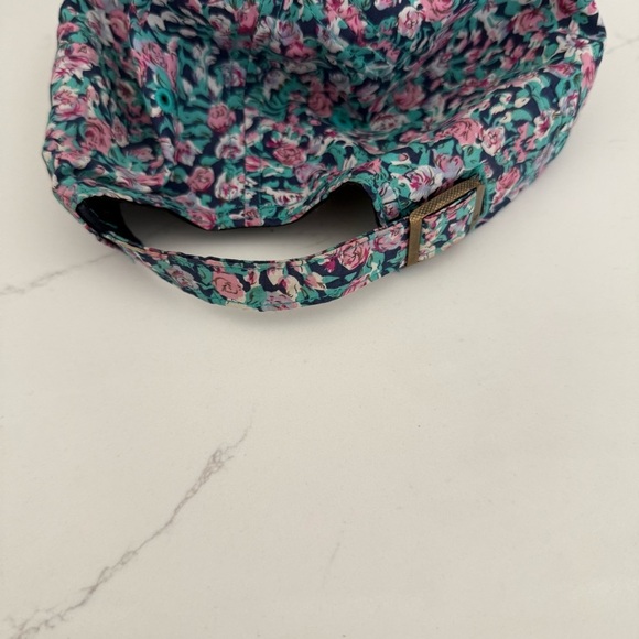 Colorado Rockies ‘47 Women’s Floral Baseball Cap with Embroidered Logo - Picture 5 of 7